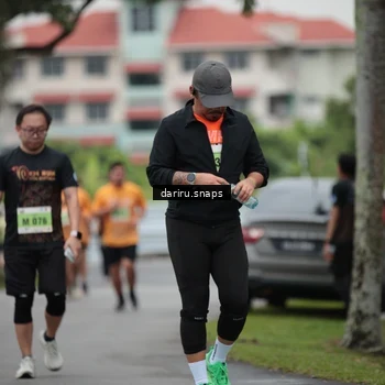 Runner Photo 8582608
