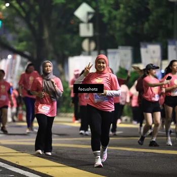 Runner Photo 8582649