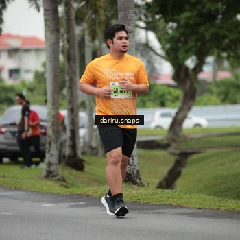 Runner Photo 8582656