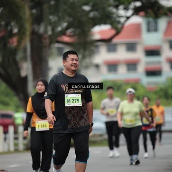Runner Photo 8582661