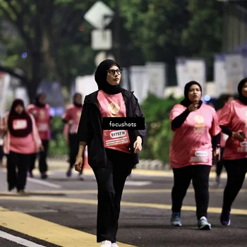 Runner Photo 8582699