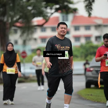 Runner Photo 8582751