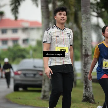 Runner Photo 8582776