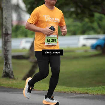 Runner Photo 8582789