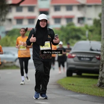 Runner Photo 8582792
