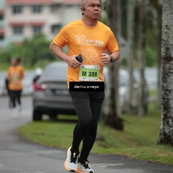 Runner Photo 8582796