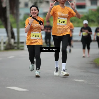 Runner Photo 8582801