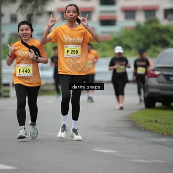 Runner Photo 8582806