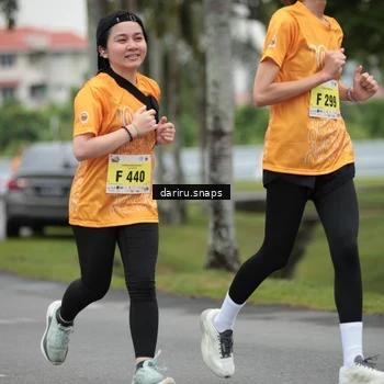 Runner Photo 8582807
