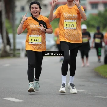 Runner Photo 8582811