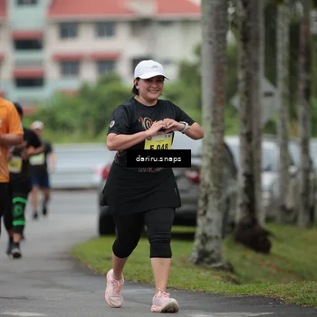 Runner Photo 8582817
