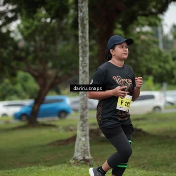 Runner Photo 8582878