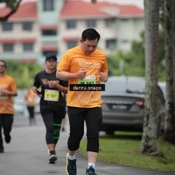 Runner Photo 8582885