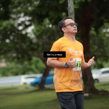 Runner Photo 8582907