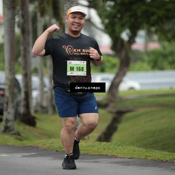 Runner Photo 8582923