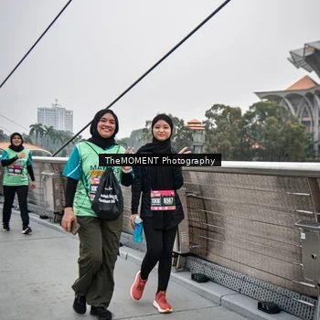 Runner Photo 8582933