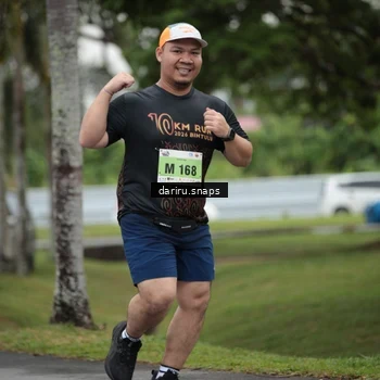 Runner Photo 8582936