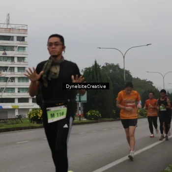 Runner Photo 8582942