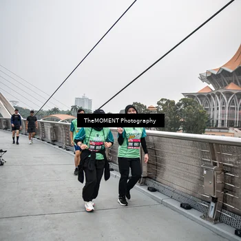 Runner Photo 8582947