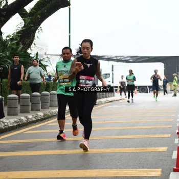 Runner Photo 8583064