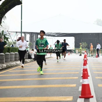 Runner Photo 8583091