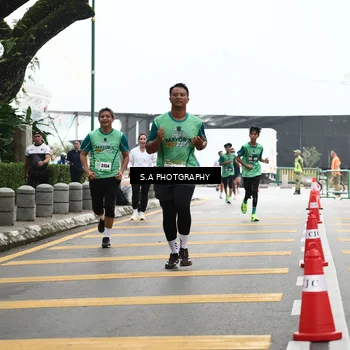 Runner Photo 8583097