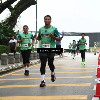 Runner Photo 8583105