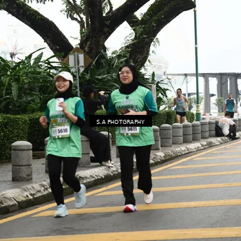 Runner Photo 8583123