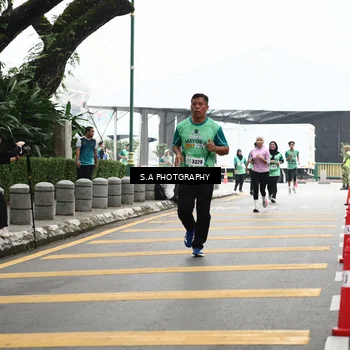 Runner Photo 8583144