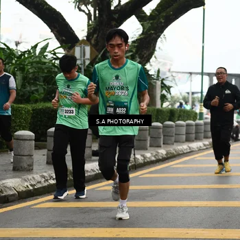 Runner Photo 8583189