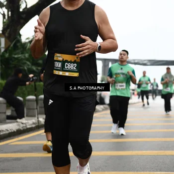 Runner Photo 8583211