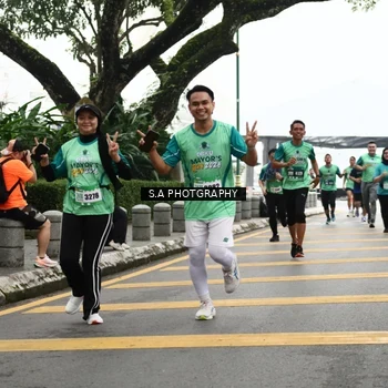 Runner Photo 8583262