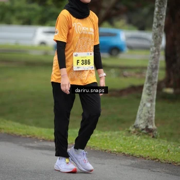 Runner Photo 8583263