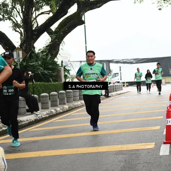 Runner Photo 8583275
