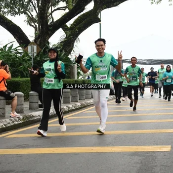 Runner Photo 8583284