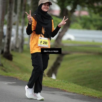 Runner Photo 8583304