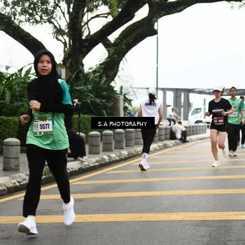 Runner Photo 8583314