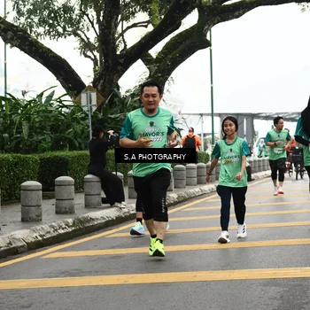 Runner Photo 8583335