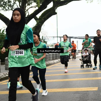 Runner Photo 8583339