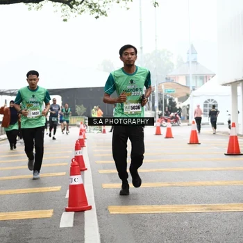 Runner Photo 8583363