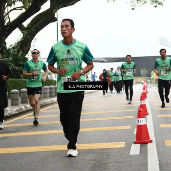 Runner Photo 8583372