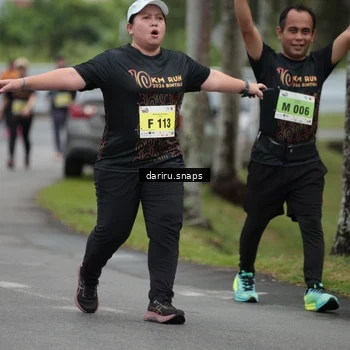 Runner Photo 8583384