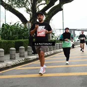 Runner Photo 8583434
