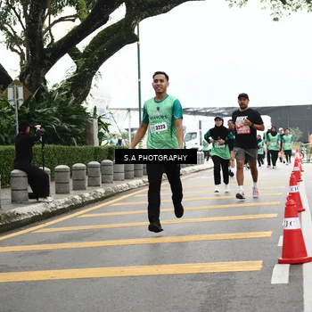 Runner Photo 8583437