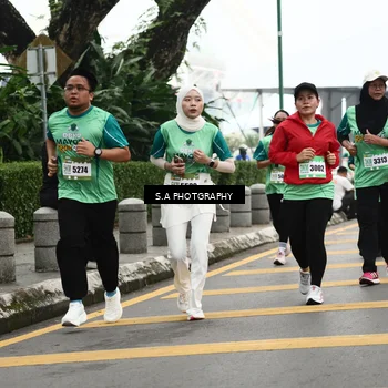Runner Photo 8583453