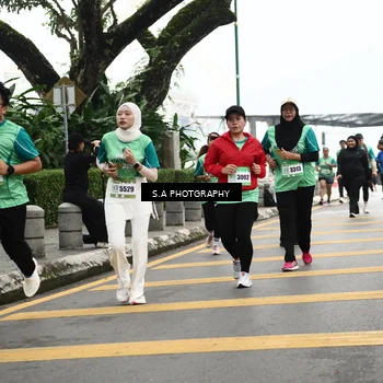 Runner Photo 8583456