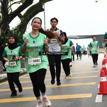 Runner Photo 8583472