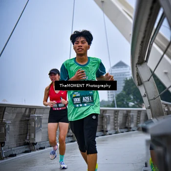 Runner Photo 8583475
