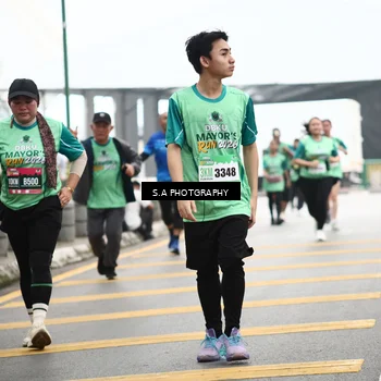 Runner Photo 8583476