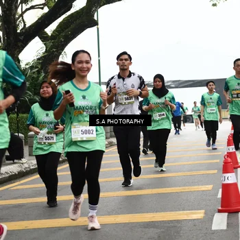 Runner Photo 8583481